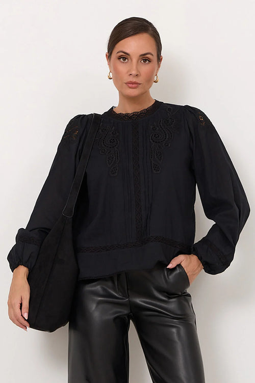 Sofia | Elegante Canotta Pizzo con Cut Out e Maniche Lunghe 0