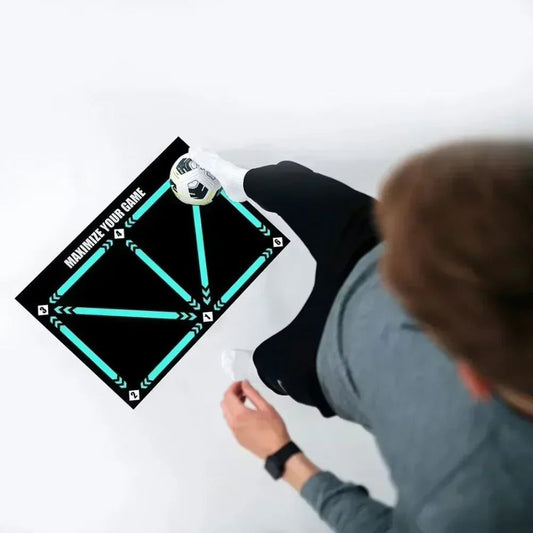 Tappetino da Allenamento per Calcio con Programma Video e Calzini Antiscivolo | Spazio Ottimale per Sviluppare Abilità Calcistiche a Casa 8