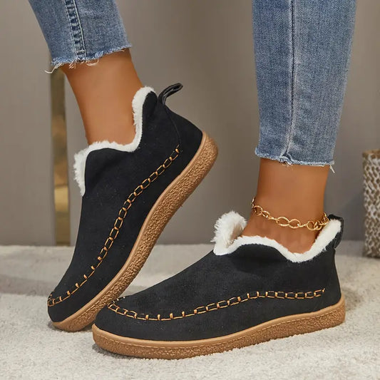 Lorella | Gefütterte Slip-on-Stiefeletten für Damen mit Mokassin-Ziernähten - Lässiger Komfort