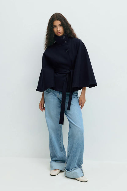 Beatrice | Cappotto Mantella Donna Collo Alto con Cintura - Linea Scenica