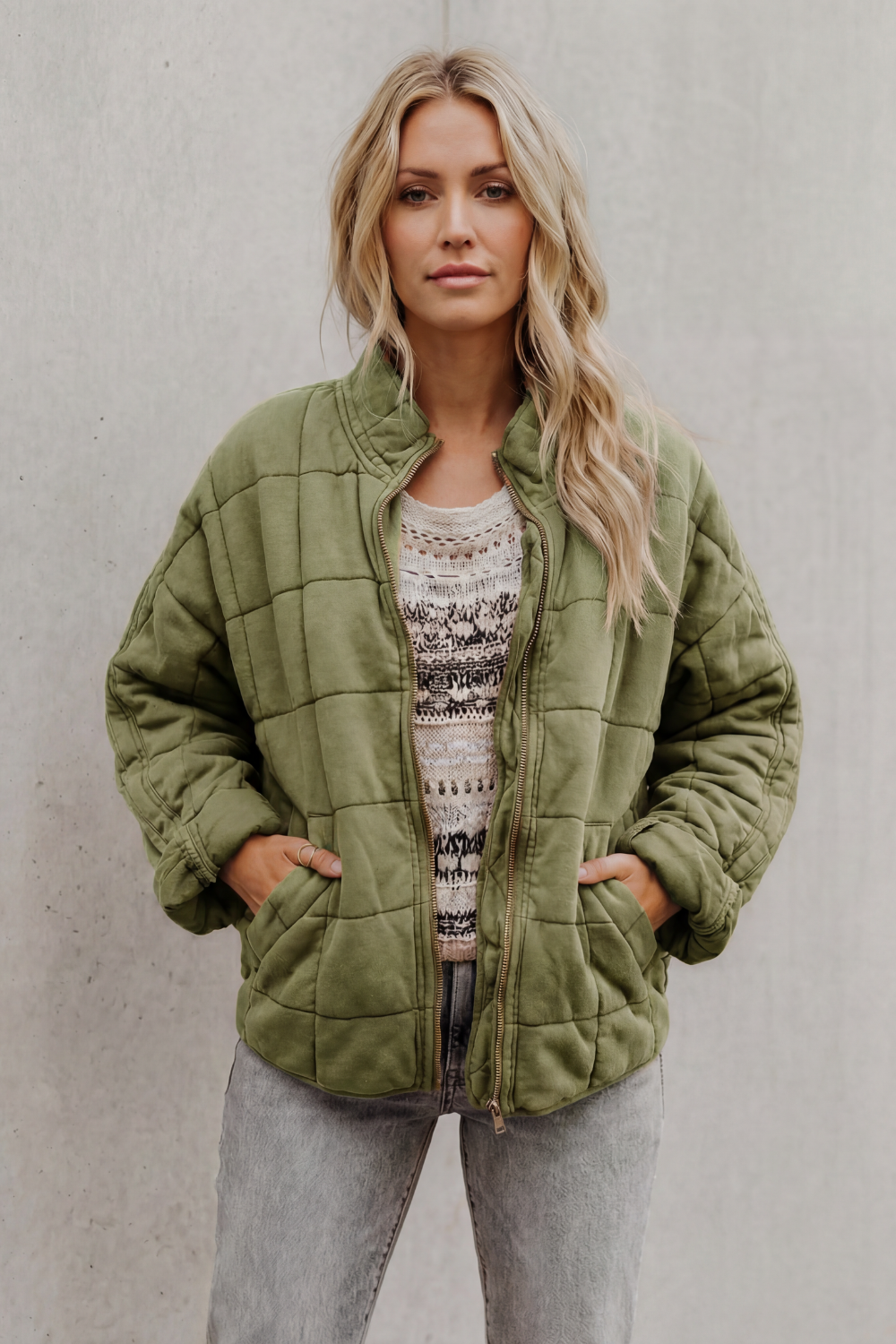 Gaia | Oversized Quilted Women's Jacket with High Collar and Slanted Pockets - Everyday Comfort