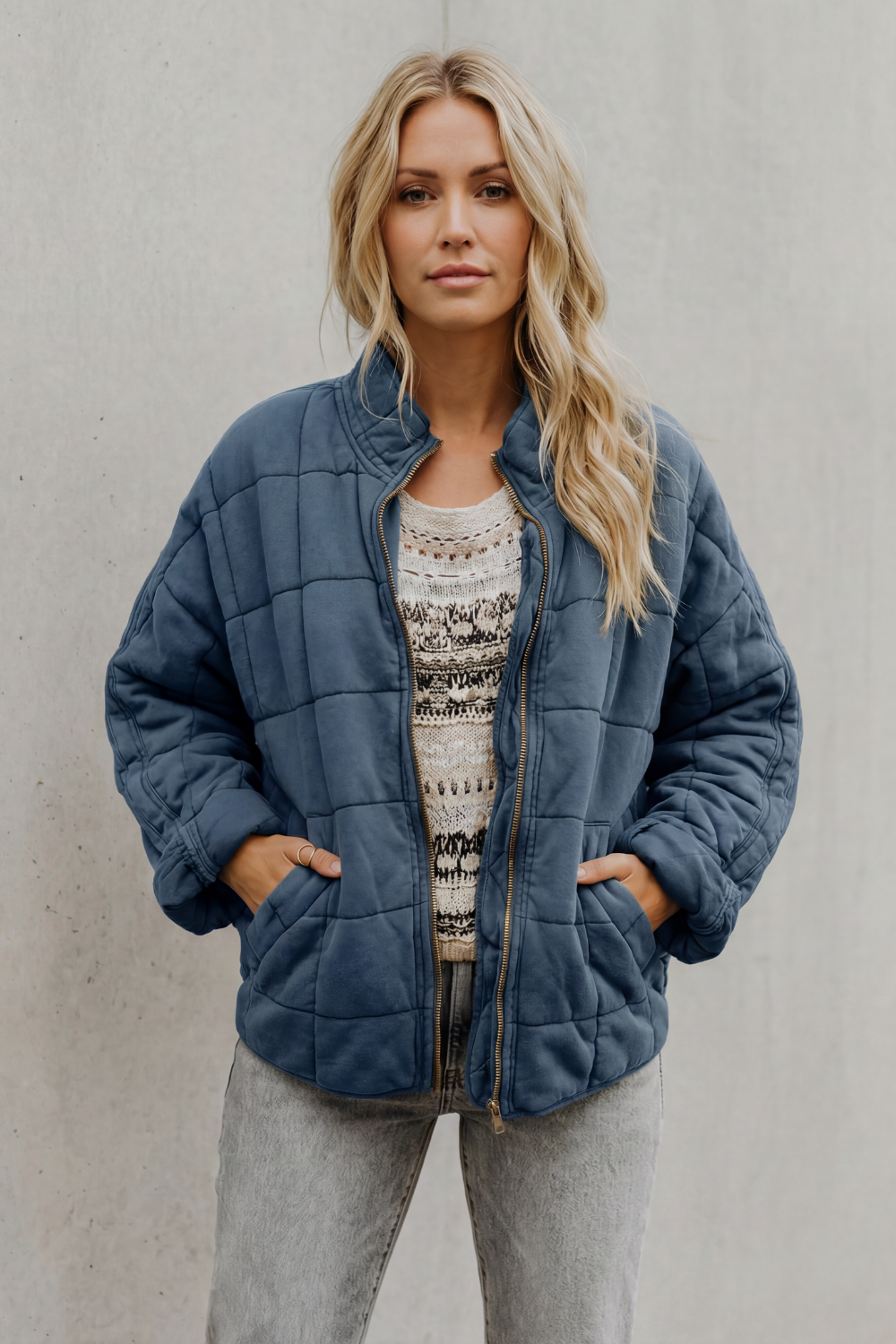 Gaia | Oversized Quilted Women's Jacket with High Collar and Slanted Pockets - Everyday Comfort