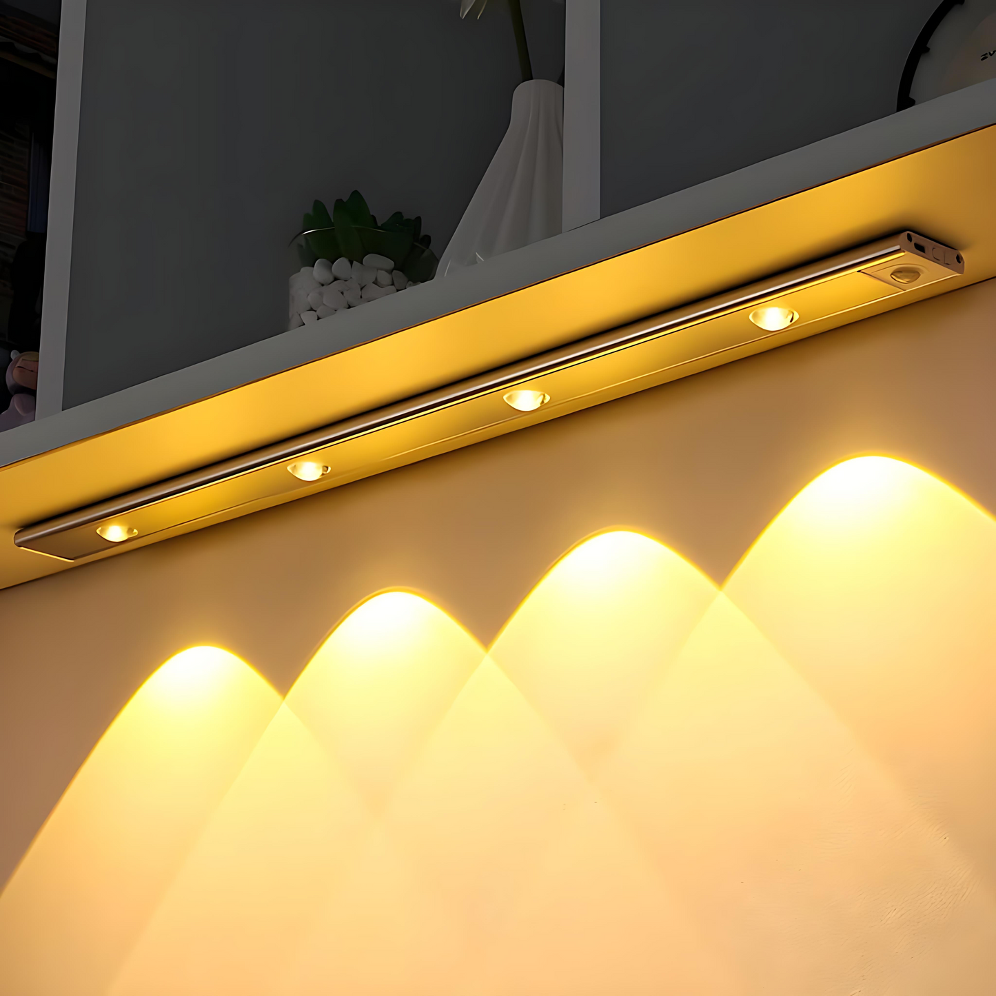 Lampada LED con Sensore di Movimento USB