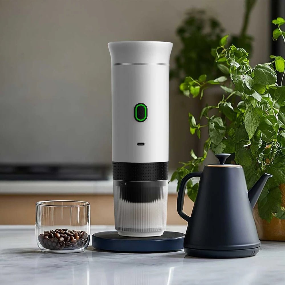 Caffettiera Portatile 3 in 1 con Design Compatto | Preparazione Veloce di Espresso, Cappuccino e Caffè Americano 3