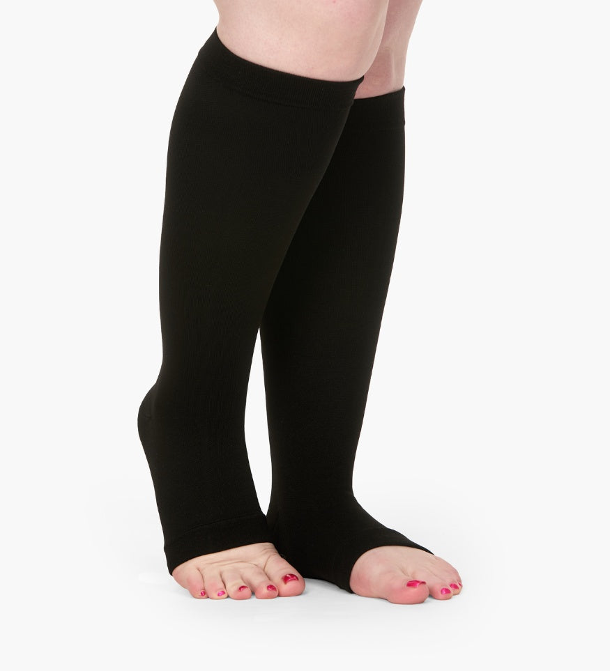 Calze a Compressione Graduata Unisex | Punta Aperta con Supporto Mirato | Traspirabilità Ottimale per Comfort Attivo 0