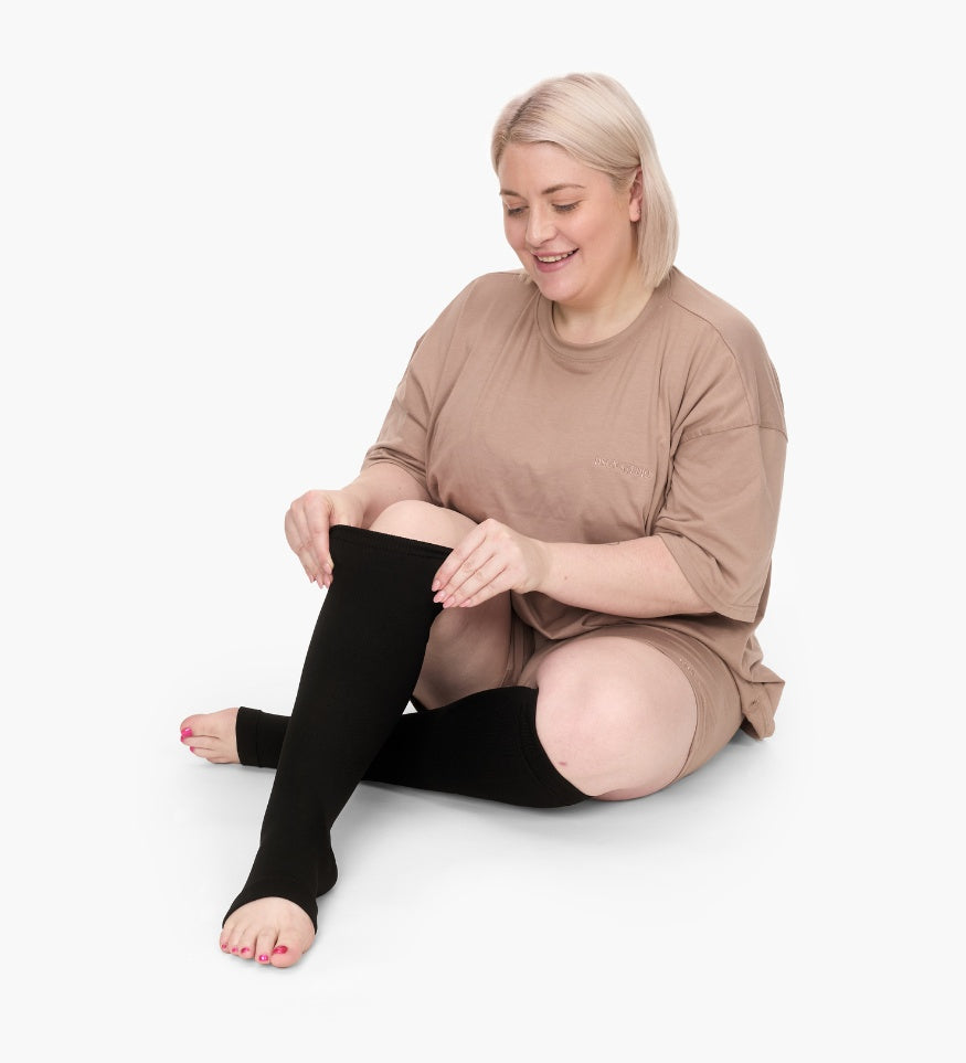 Calze a Compressione Graduata Unisex | Punta Aperta con Supporto Mirato | Traspirabilità Ottimale per Comfort Attivo 1