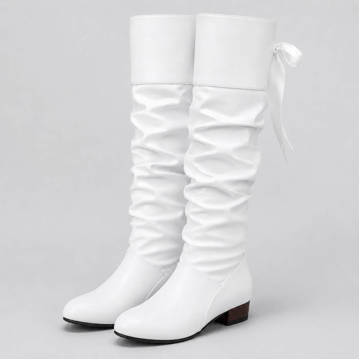 Fiammetta | Kniehohe Stiefel für Damen mit Schnürung und Schleife hinten - Bequemer Absatz