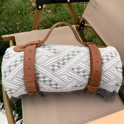 Elegant Picnic Blanket with Water-Resistant Backing | Comfort and Design for Outdoor Activities