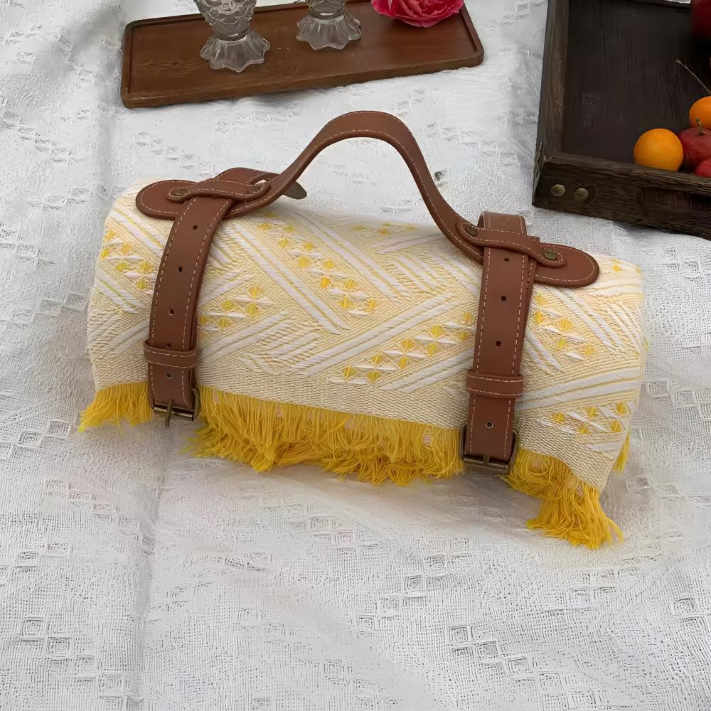 Elegant Picnic Blanket with Water-Resistant Backing | Comfort and Design for Outdoor Activities