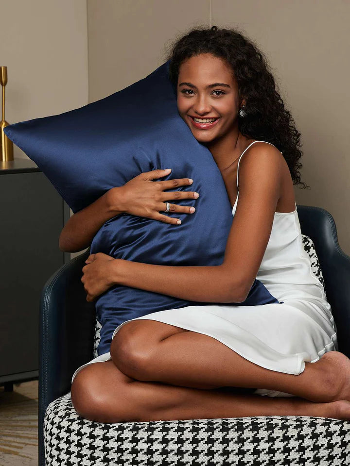 Silk Pillowcase | 30 Momme Silk Pillowcase with Envelope Closure | Comfort and Wellness for Hair and Skin