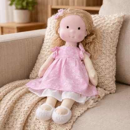 Elora | Bambola Waldorf in Cotone Fatta a Mano con Design Minimalista | Gioco Creativo per Sviluppo Emotivo 19