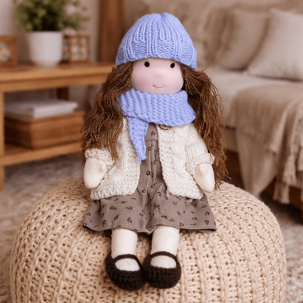 Elora | Bambola Waldorf in Cotone Fatta a Mano con Design Minimalista | Gioco Creativo per Sviluppo Emotivo 4