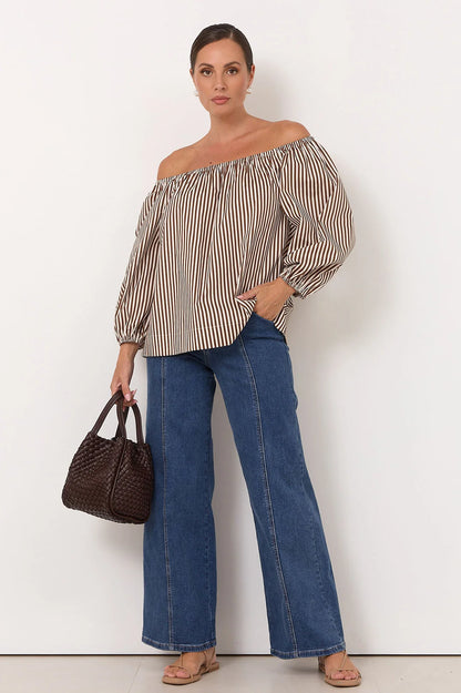Emily | Comfy Wide Leg Jeans in Stretch Denim 4