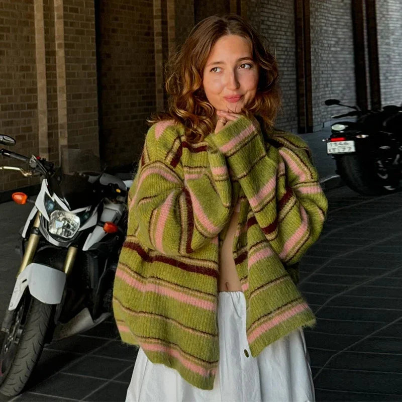 Emma | Ampio Cardigan a Righe Autunnale 6