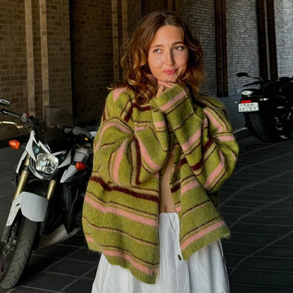 Emma | Ampio Cardigan a Righe Autunnale 6
