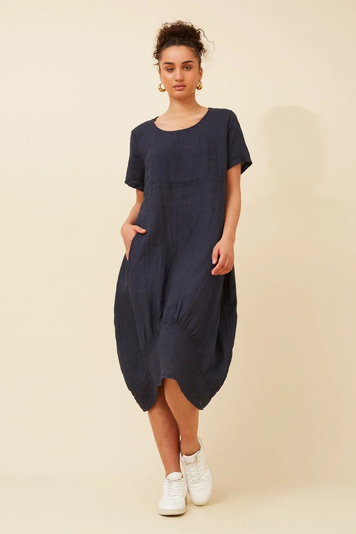 Emma | Elegante Abito Midi in Lino Nero 15