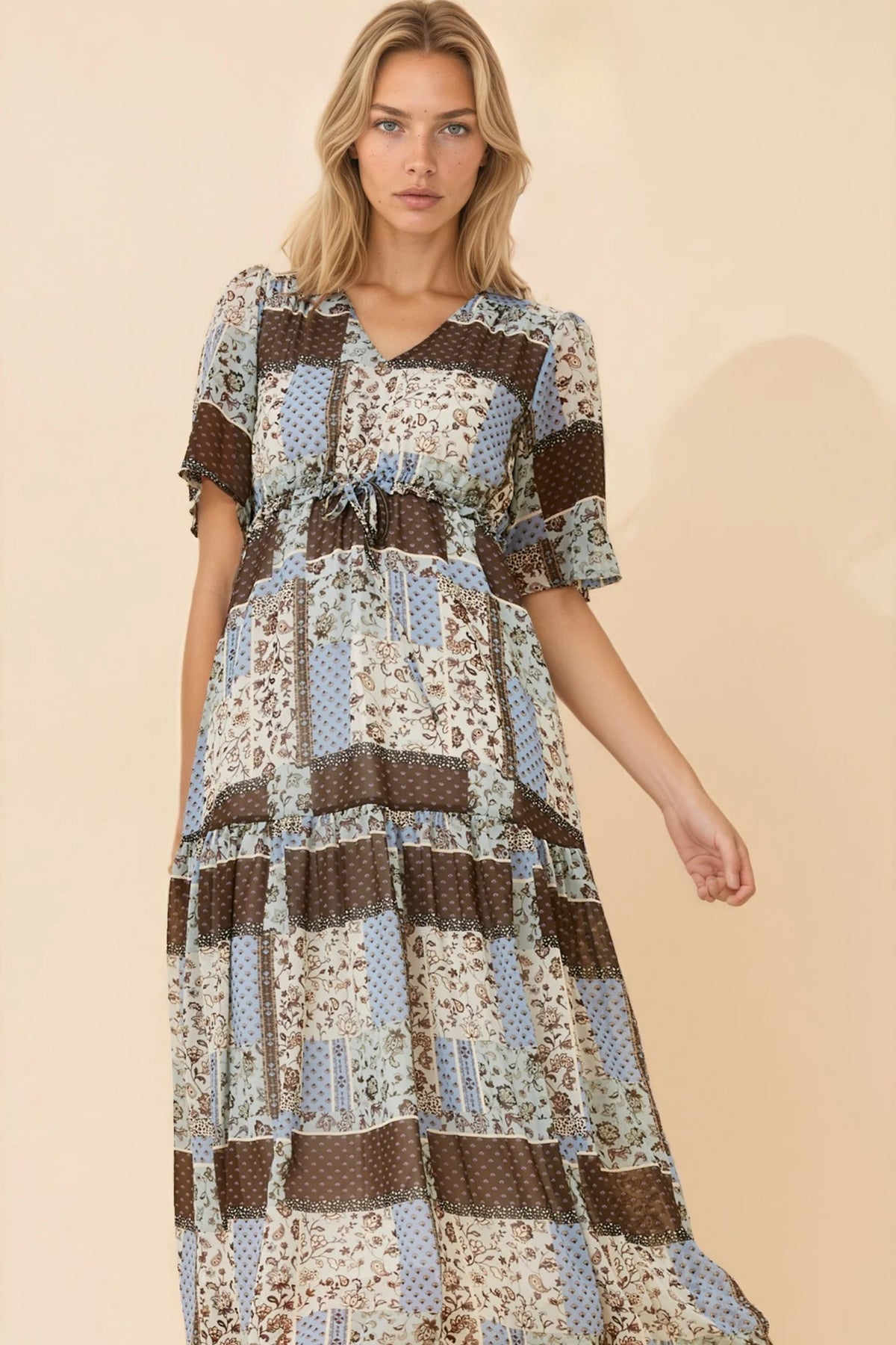 Emma | Elegante Maxi Dress a Stampa Patchwork 0