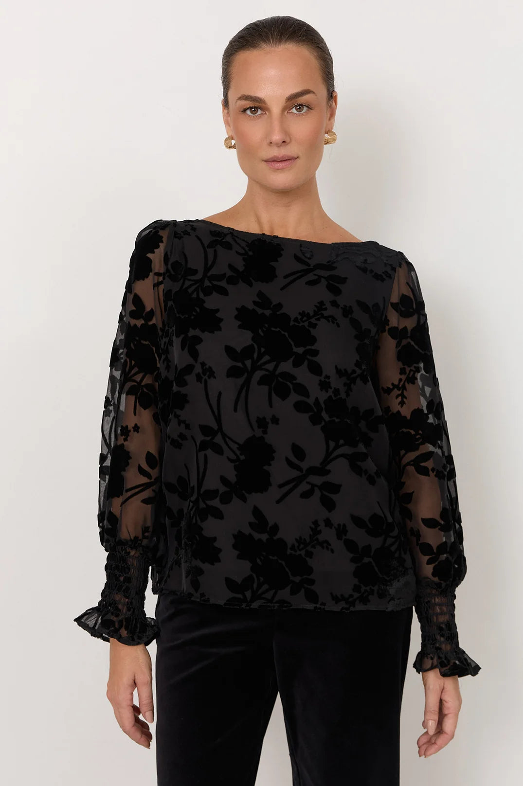 Emma | Elegante Top Burnout Nero con Maniche a Lanterna 0