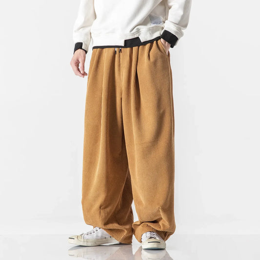 Ethan | Comodi Pantaloni Tuta In Velluto A Coste Uomo 0