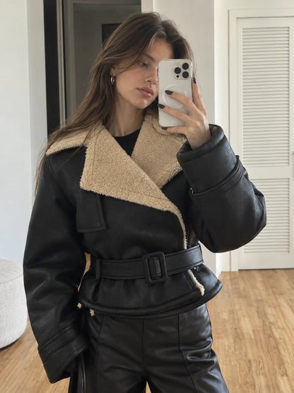 Ethan | Giacca da Aviatore in Pelle con Fodera Sherpa Calda e Elegante 2