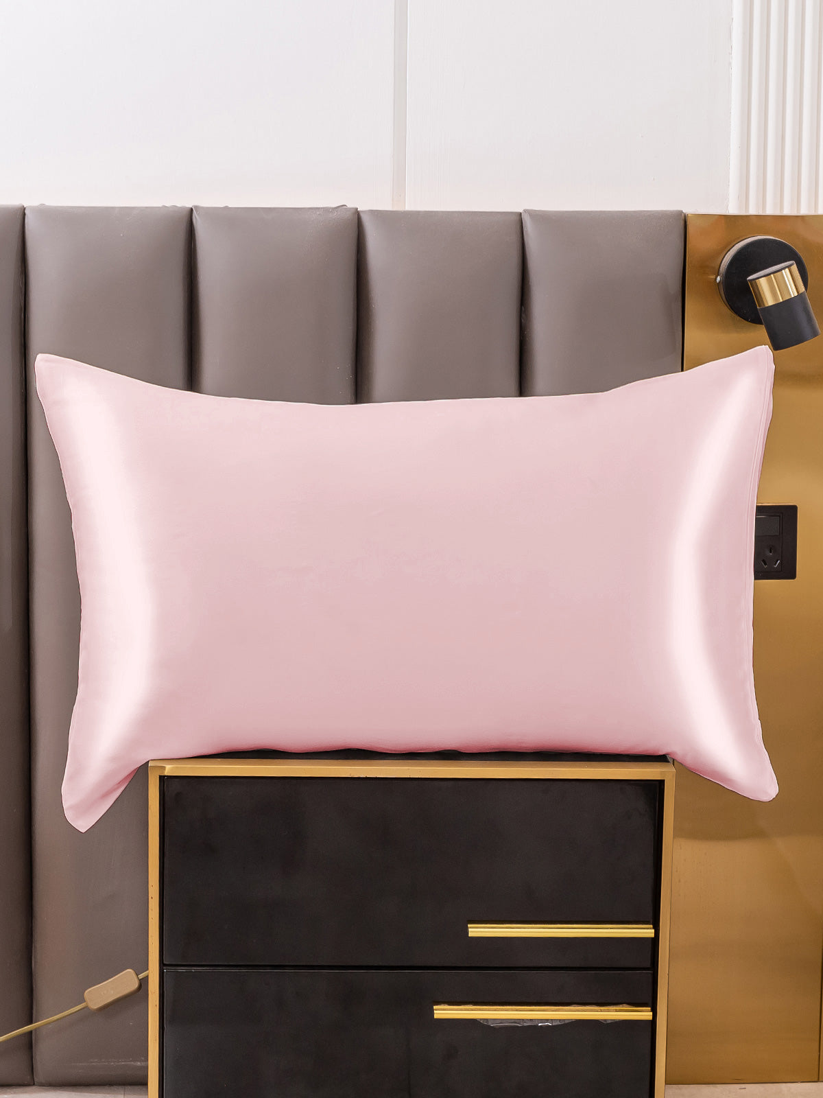 Silk Pillowcase | 30 Momme Silk Pillowcase with Envelope Closure | Comfort and Wellness for Hair and Skin
