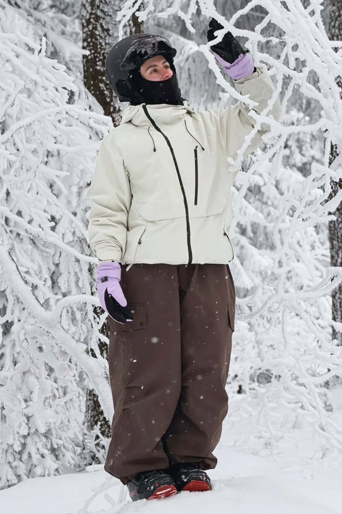 Candida | Women's Off-White Snow Jacket with Ventilation and Multiple Pockets - Winter Performance