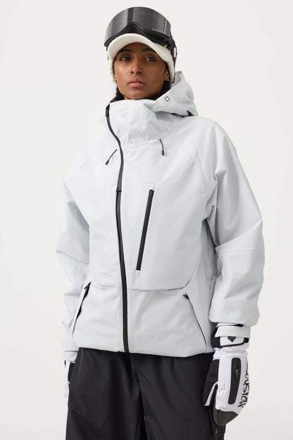 Nerina | Schwarze Damen-Schneejacke mit Belüftung und vielen Taschen - Leistung im Winter