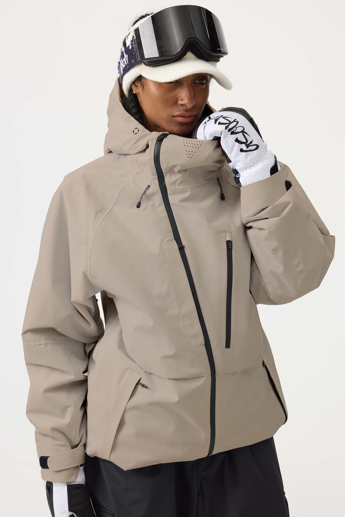 Candida | Women's Off-White Snow Jacket with Ventilation and Multiple Pockets - Winter Performance