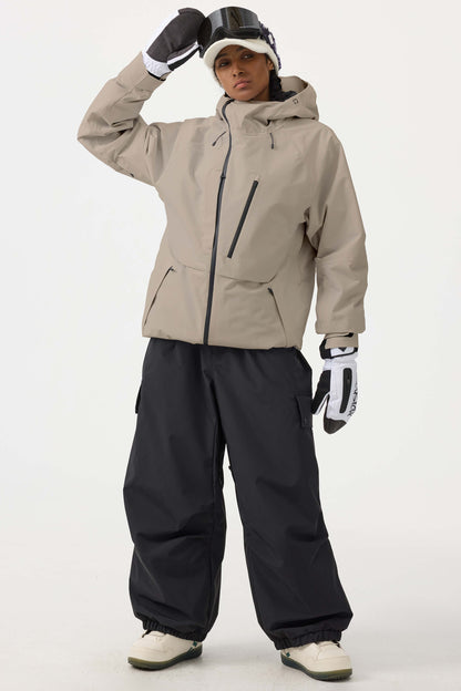 Nerina | Schwarze Damen-Schneejacke mit Belüftung und vielen Taschen - Leistung im Winter
