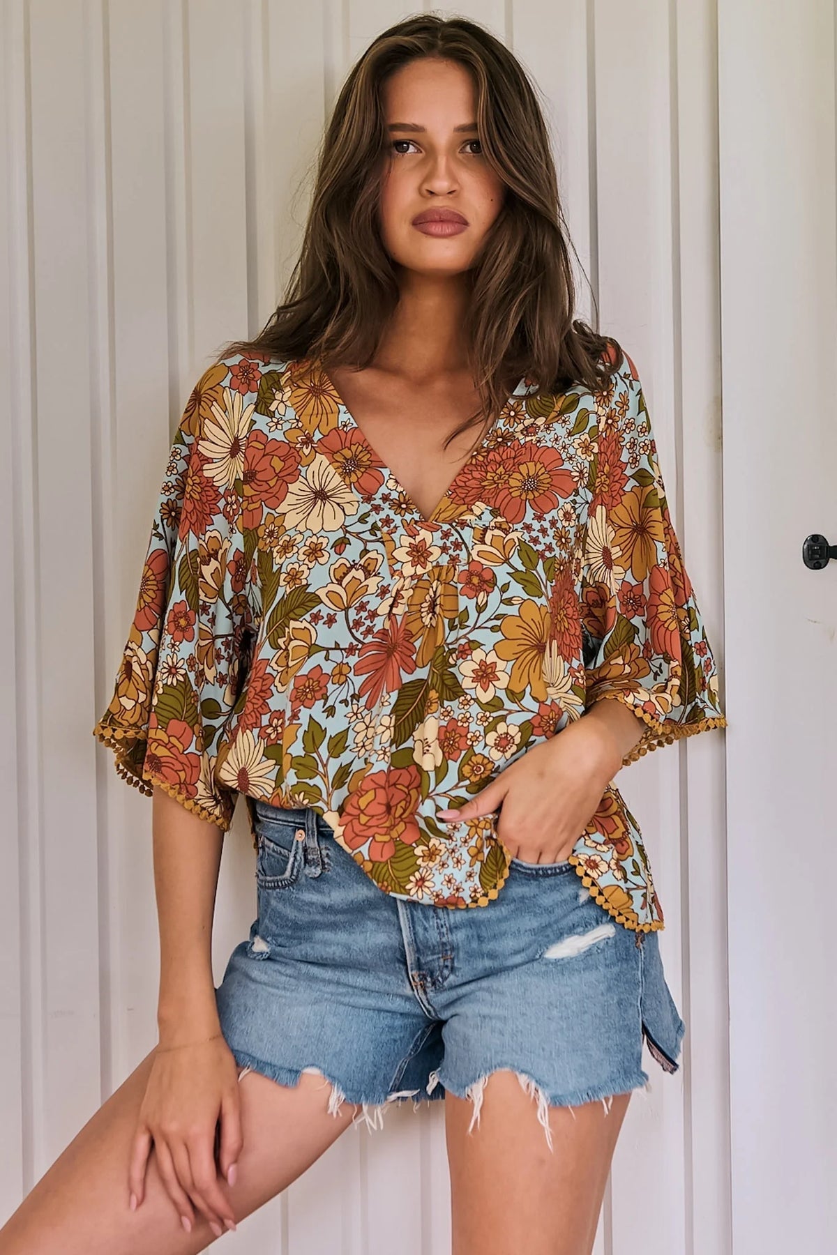 Gabriella | Elegante Top con Collo alla Mandarin e Dettagli in Pizzo 3