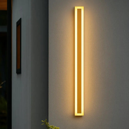Illuminazione Esterno | Lampada da Parete LED Impermeabile Dorata con Telecomando | Design Moderno per Giardini e Facciate 2