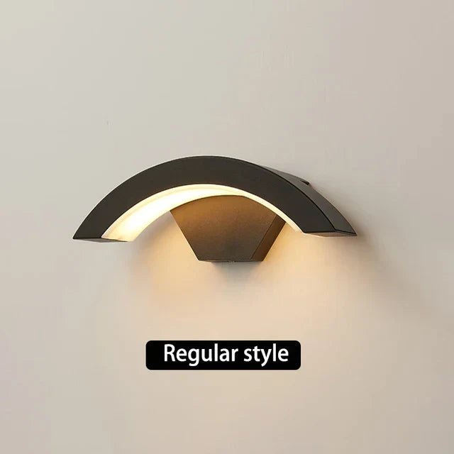 Illuminazione Moderna | Lampada da Parete LED con Sensore di Movimento | Design Curvo e Resistente per Esterni Sicuri 5