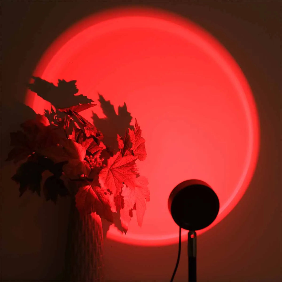 Lampada LED Rotante per Proiezione del Tramonto con Telecomando | 16 Colori per Atmosfera Romantica in Camera da Letto 1