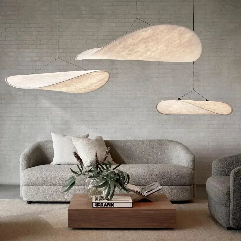 Lampada a Sospensione in Seta Fatta a Mano con Luce Ambientale Morbida | Design Unico per Atmosfera Accogliente 0