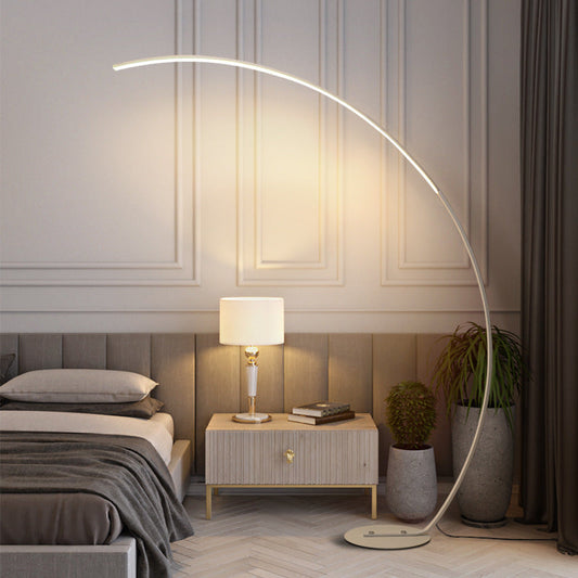 Lampada da Terra Design Minimalista con Illuminazione LED Efficiente | Elegante Piantana per Comfort e Stile 1