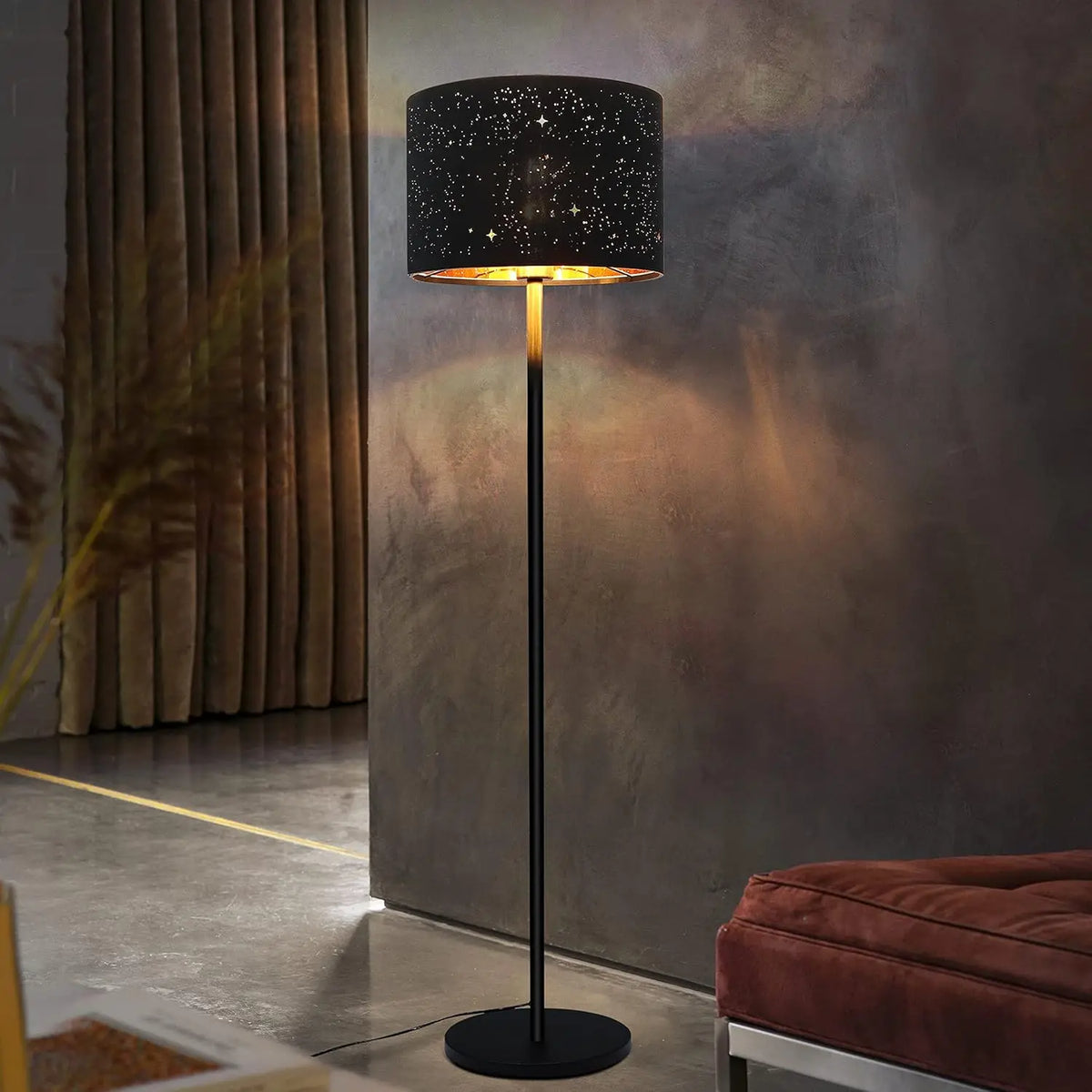 Lampada da Terra Design con Paralume in Tessuto Nero e Oro | Stile Elegante per Atmosfera Accogliente in Soggiorno e Camera da Letto 2