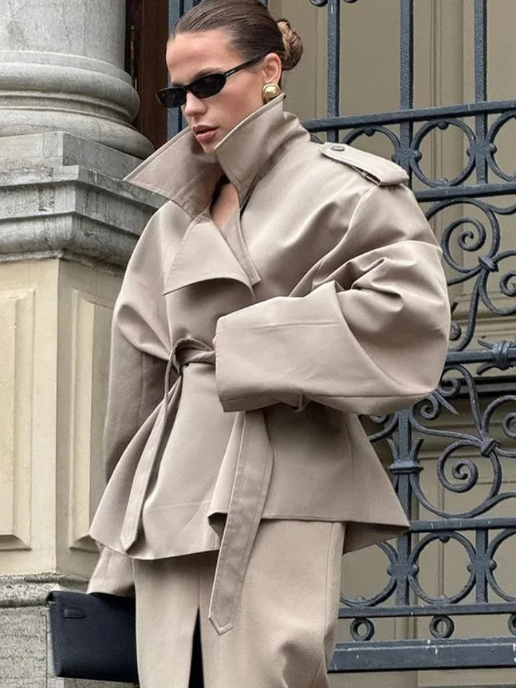 Mia | Elegante Trench Coat Antivento con Lacci 2