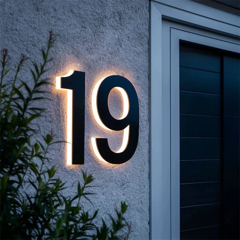 Numeri Civici LED da Esterno Personalizzati con Design Elegante e Illuminazione IP68 per Visibilità Notturna 3