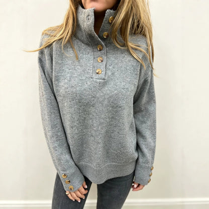 Olivia | Women's Turtleneck Sweater with Wooden Buttons - Refined Warmth