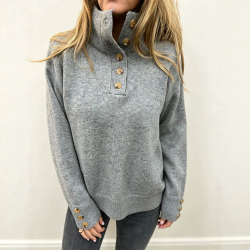 Olivia | Maglione Donna Collo Alto con Bottoni in Legno - Calore Raffinato