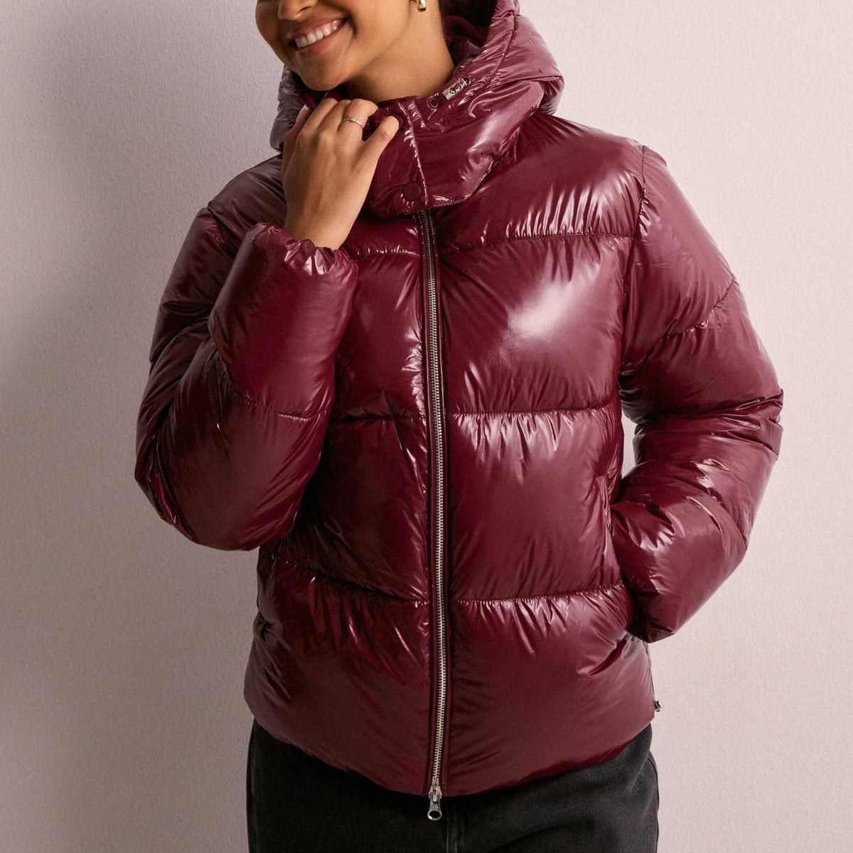 Sara | Padded Women's Jacket with Hood and Glossy Quilting - Lightweight Warmth