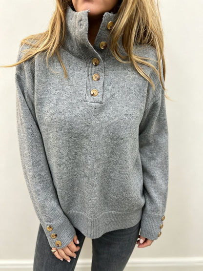 Olivia | Women's Turtleneck Sweater with Wooden Buttons - Refined Warmth