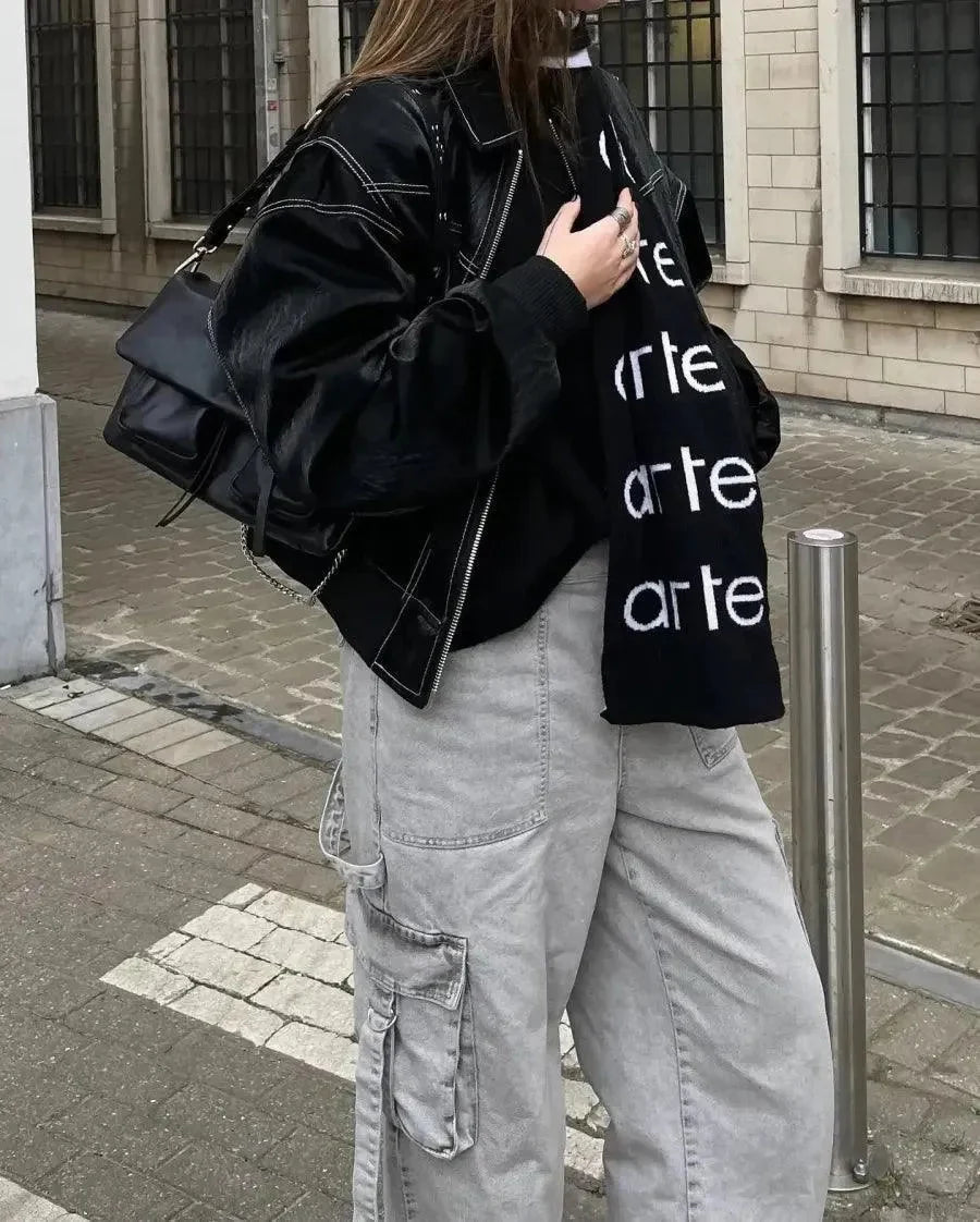 Olivia | Modern Oversized Bomber Nero Donna 7