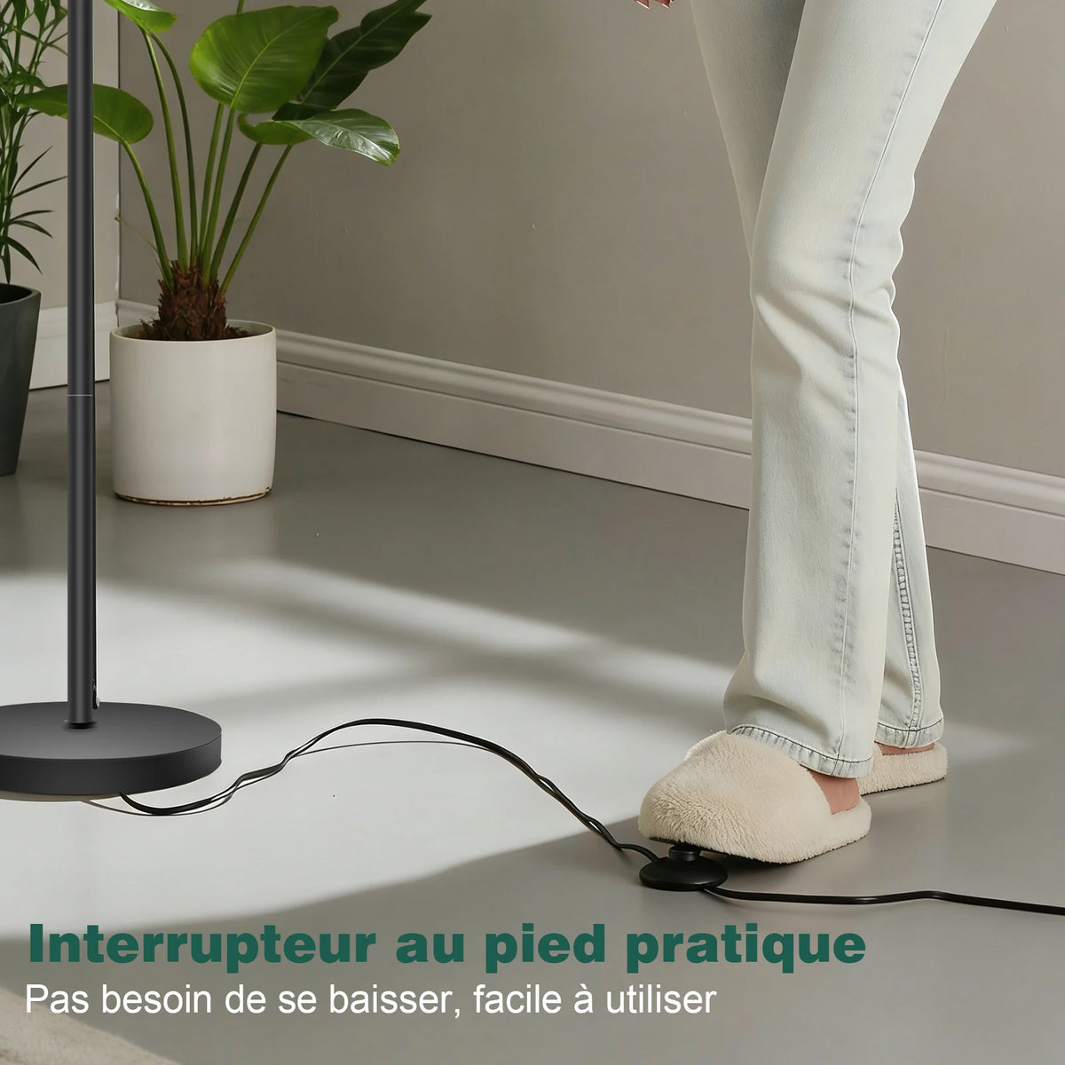 Piantana Da Terra Design in Tessuto di Lino con Braccio Oscillante | Illuminazione LED 12W per Atmosfera Accogliente 4