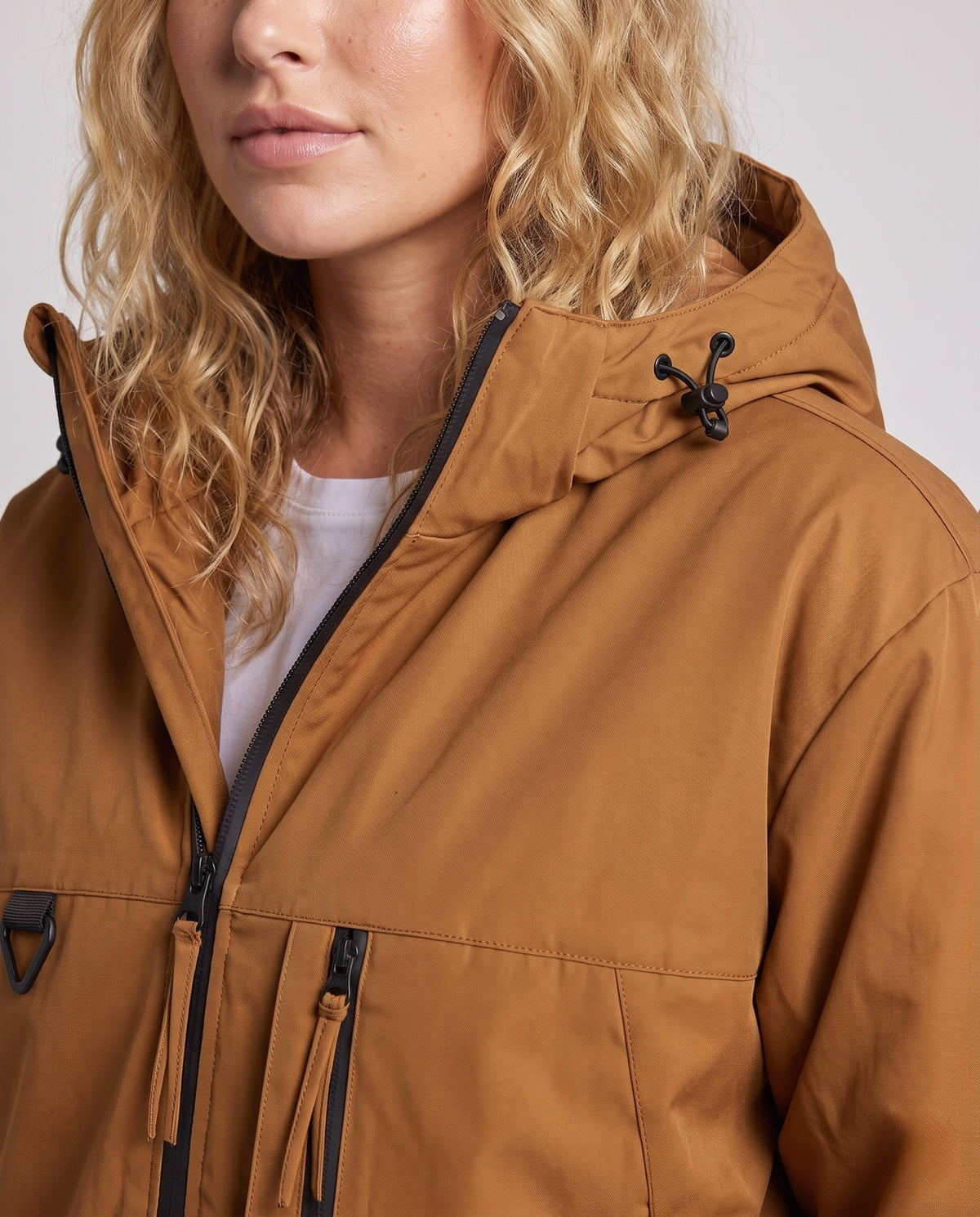 Iole | Oversized Women's Winter Jacket with Adjustable Hood - Modern Comfort