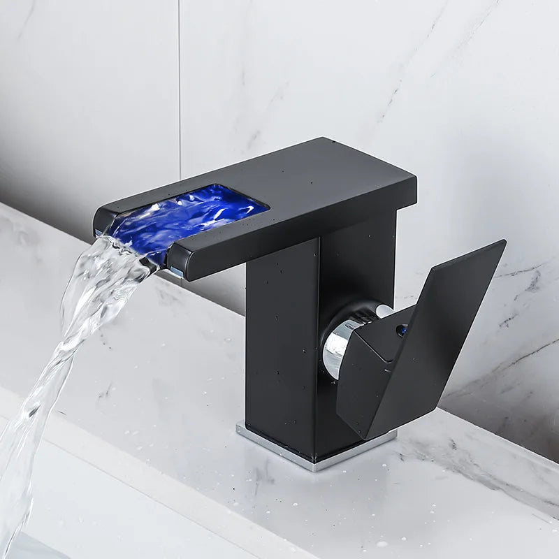 Rubinetto Lavabo Nero con LED e Maniglia Singola | Design Elegante per Controllo Temperatura 7