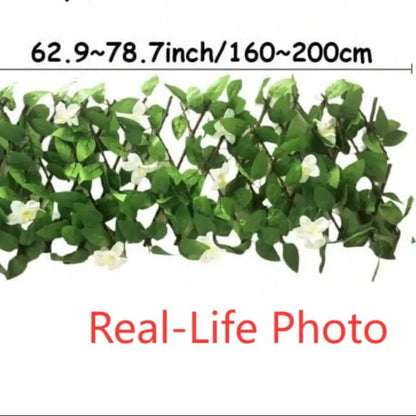 Expandable Privacy Screen with Artificial Ivy | Elegant Durable Design for Gardens and Balconies