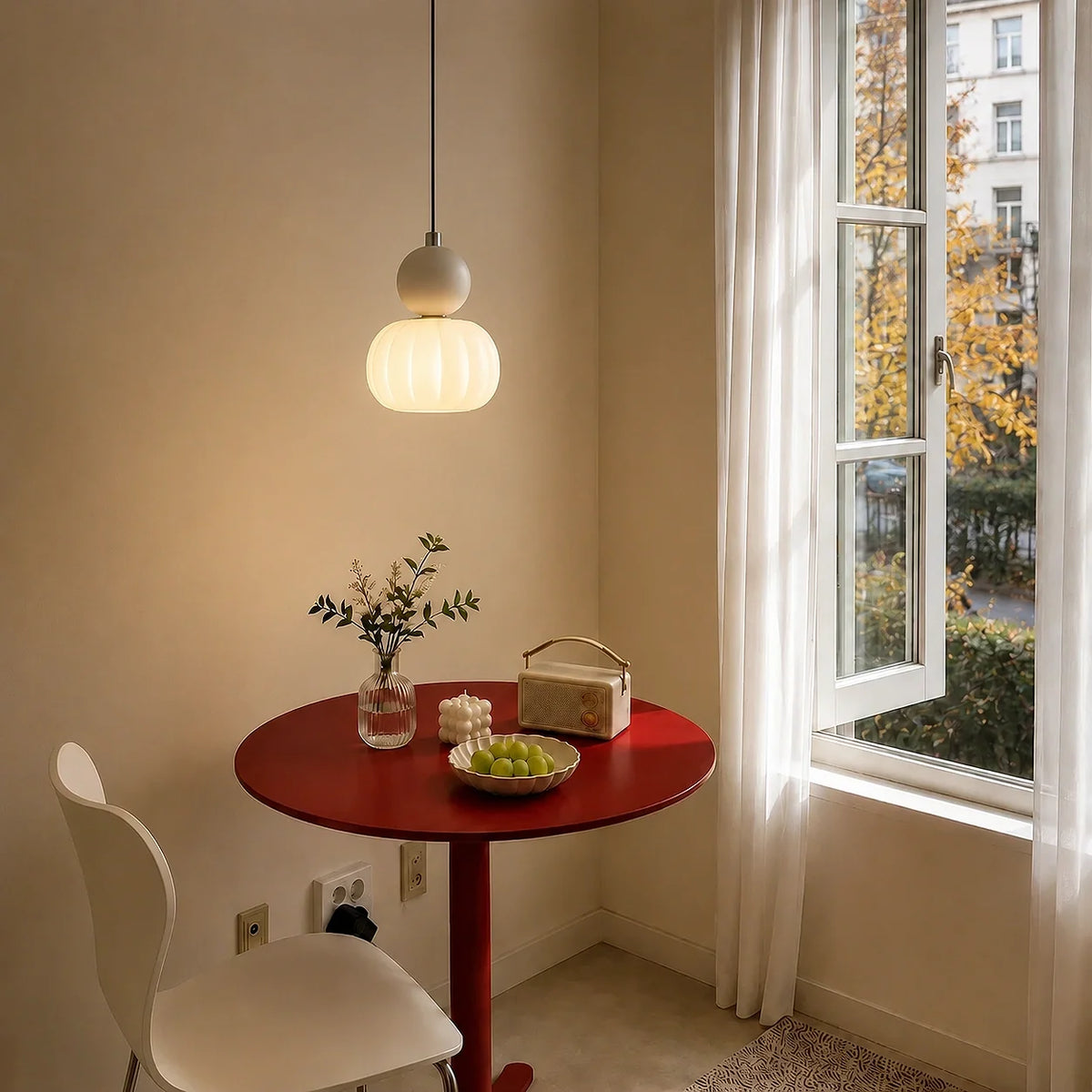 Scout | Elegant Cream Art Déco Pendant Lamp for Modern Interiors 3