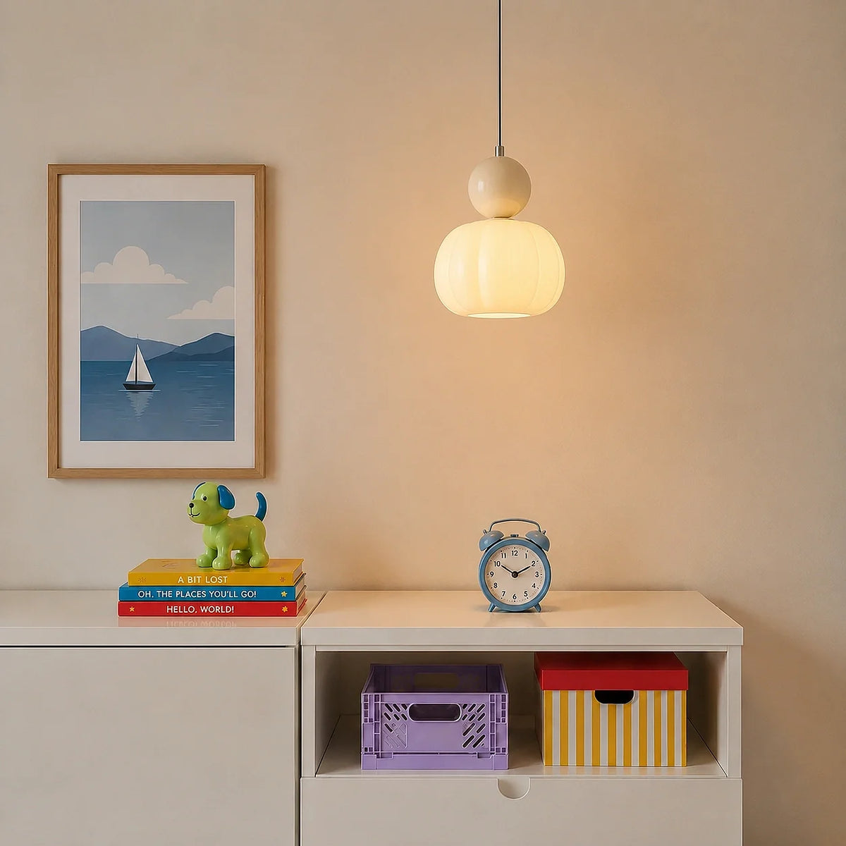 Scout | Elegant Cream Art Déco Pendant Lamp for Modern Interiors 7