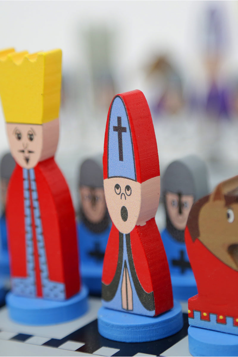 Set Avventura | Scacchi Educativi in Legno con Disegni Colorati | Stimola il Pensiero Strategico per Bambini 4